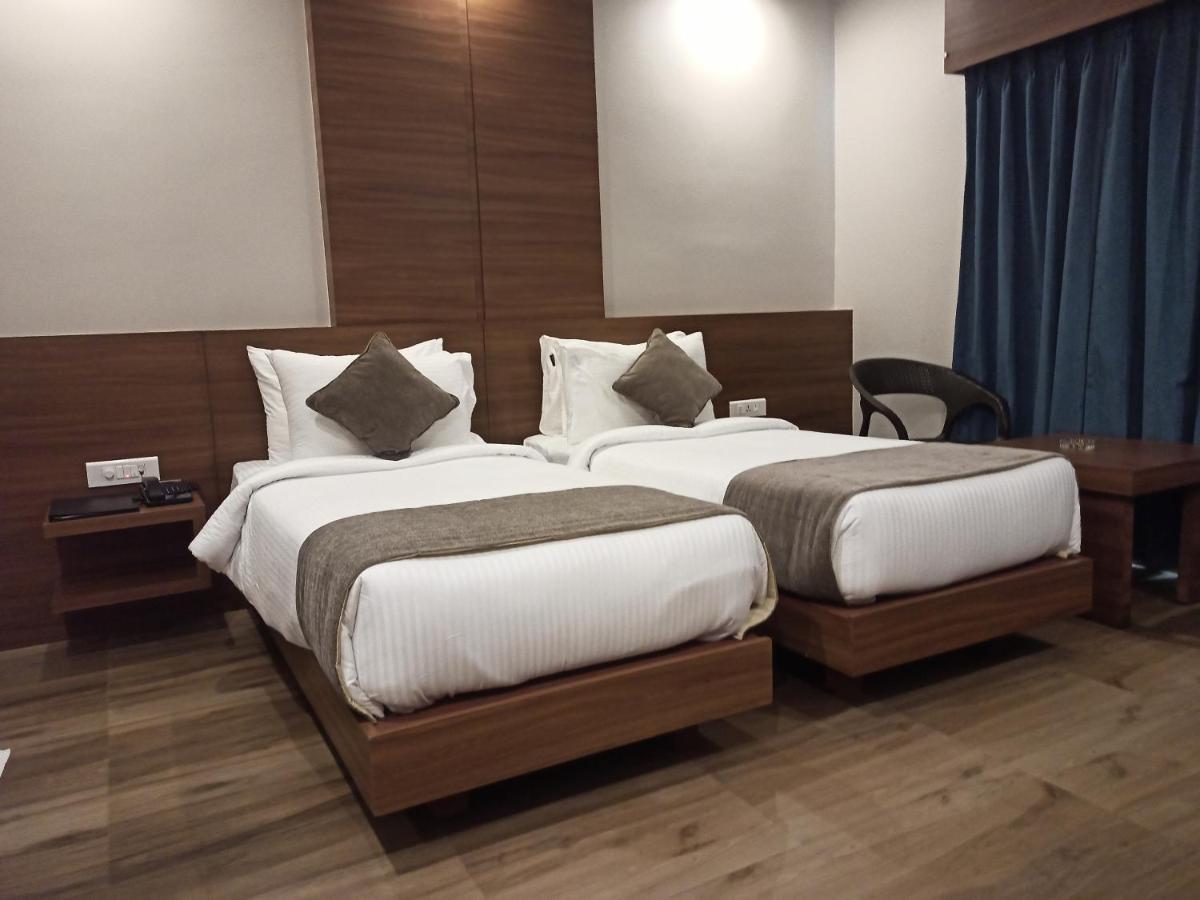Hotel Tree Fern Dibrugarh Exterior foto